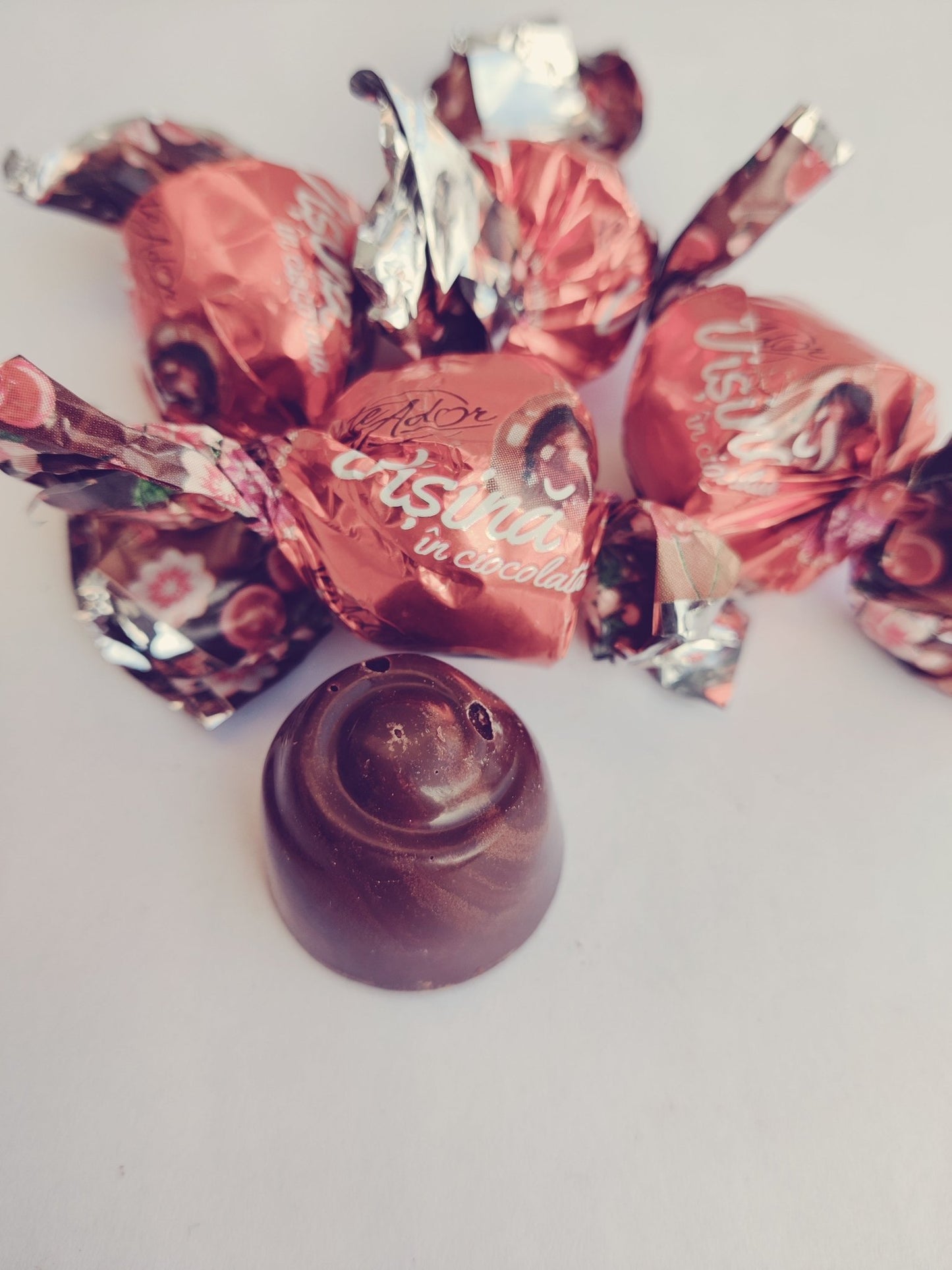 Chocolates & candies mix - ChocolandBoutique