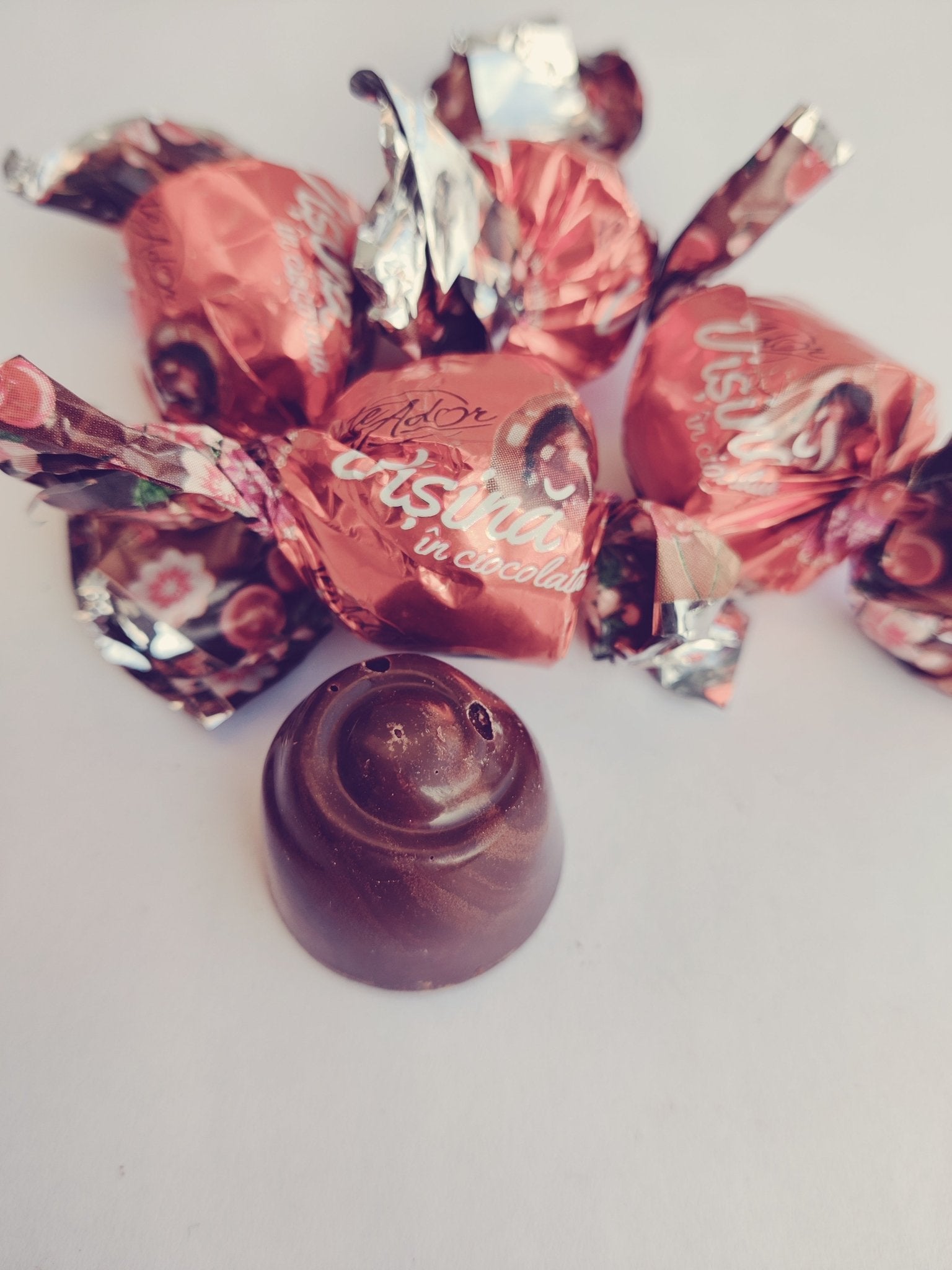 Chocolates & candies mix - ChocolandBoutique